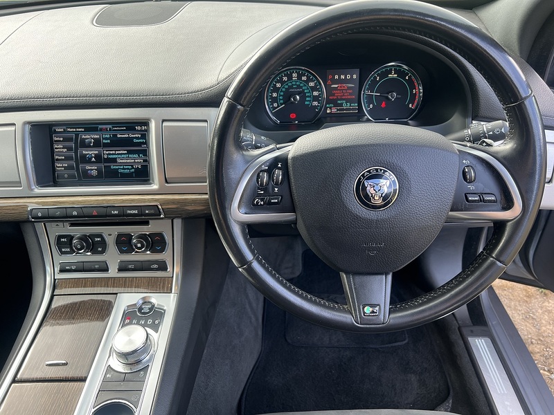 Jaguar XF d R-Sport - U11312