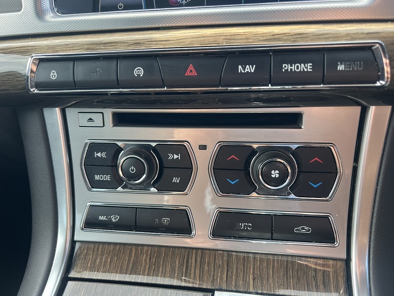 Jaguar XF d R-Sport - U11312