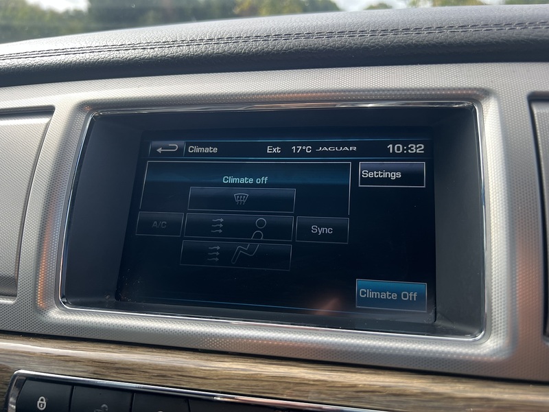 Jaguar XF d R-Sport - U11312
