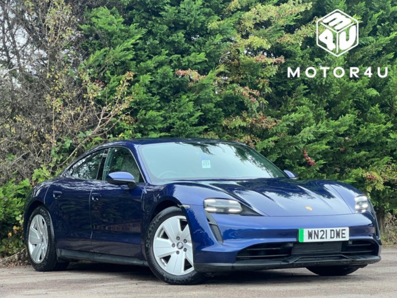Porsche Taycan Performance Plus - U11316