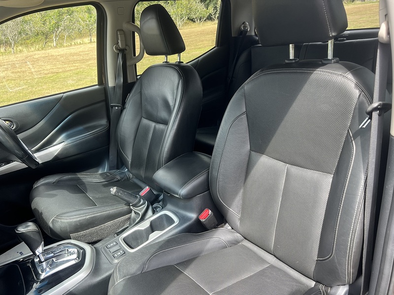 Nissan Navara dCi Tekna - U11320