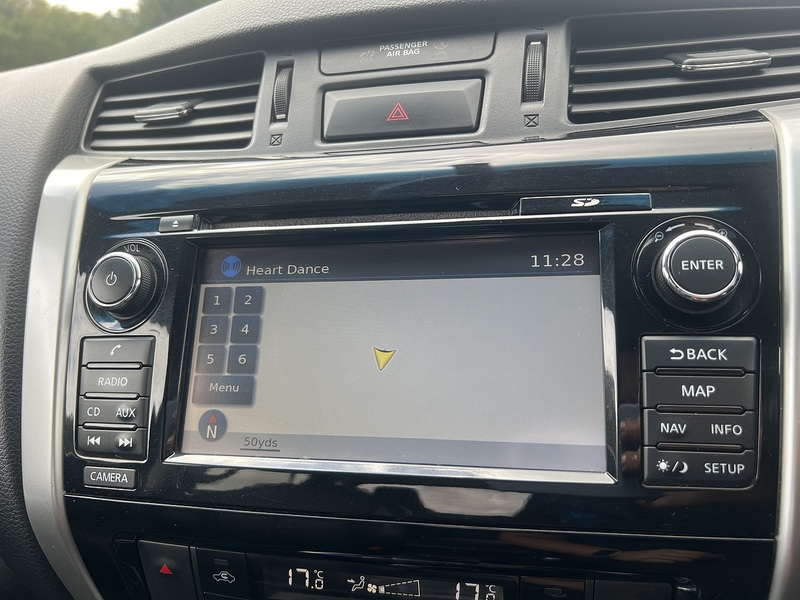 Nissan Navara dCi Tekna - U11320