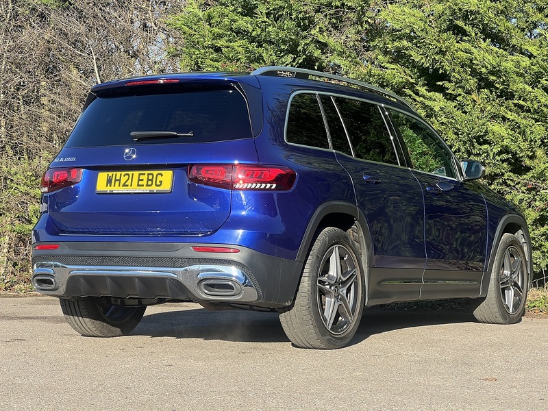 Mercedes-Benz GLB GLB200 AMG Line - U11322