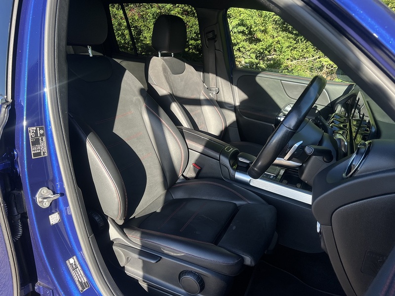 Mercedes-Benz GLB GLB200 AMG Line - U11322