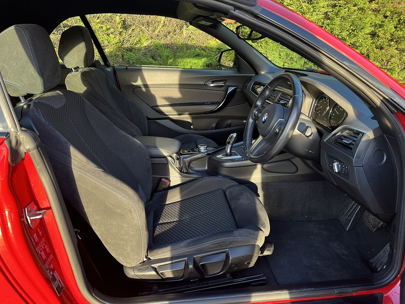 BMW 2 Series 218i M Sport - U11323