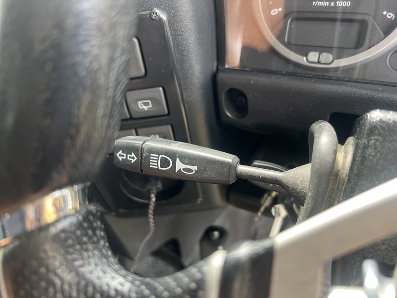 Land Rover Defender 110  - U11326