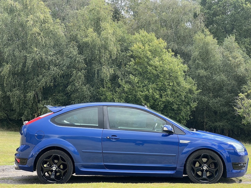 Ford Focus ST-2 - U11327