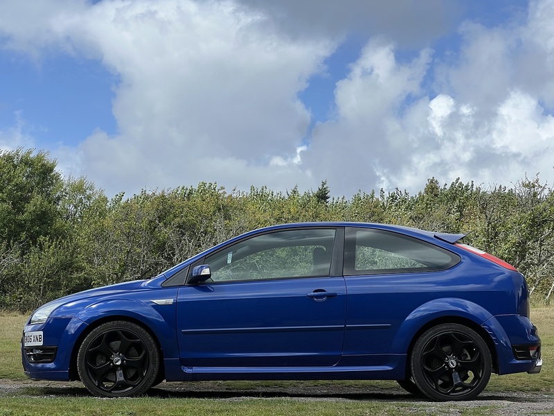 Ford Focus ST-2 - U11327
