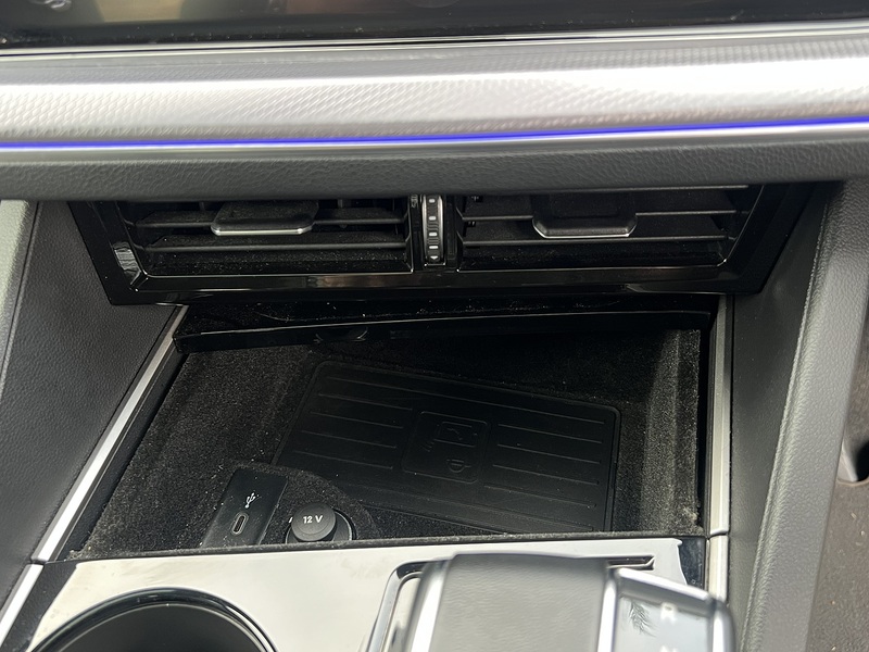 Volkswagen Touareg TDI V6 Black Edition - U11329