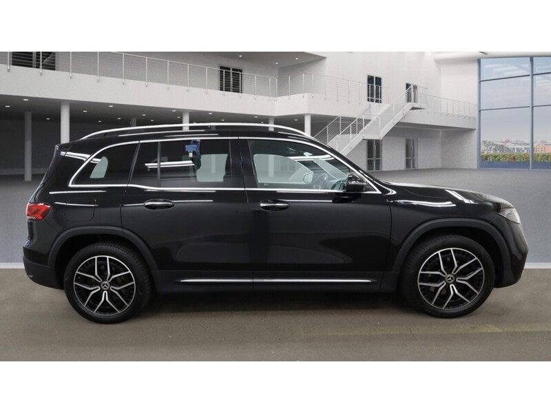 Mercedes-Benz EQB EQB 350 AMG Line - U11330