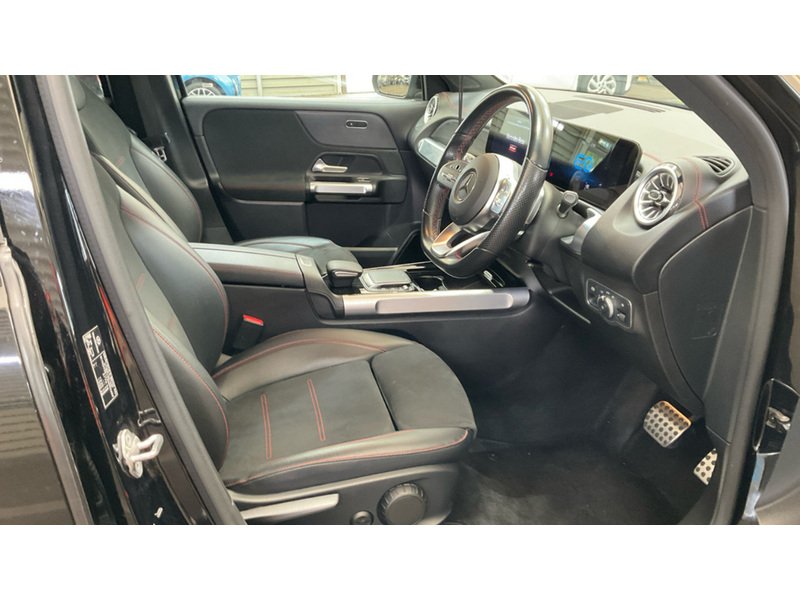 Mercedes-Benz EQB EQB 350 AMG Line - U11330