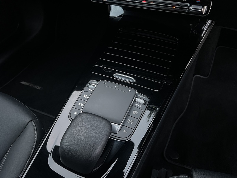 Mercedes-Benz CLA CLA250e AMG Line Night Edition - U11331