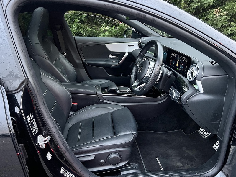 Mercedes-Benz CLA CLA250e AMG Line Night Edition - U11331