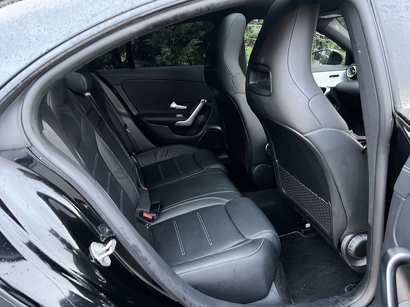 Mercedes-Benz CLA CLA250e AMG Line Night Edition - U11331