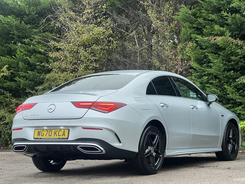 Mercedes-Benz CLA CLA250e AMG Line - U11333