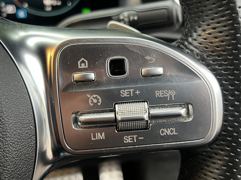 Mercedes-Benz CLA CLA250e AMG Line - U11333