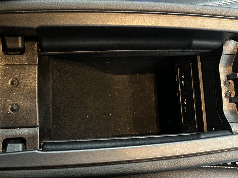 Mercedes-Benz CLA CLA250e AMG Line - U11333