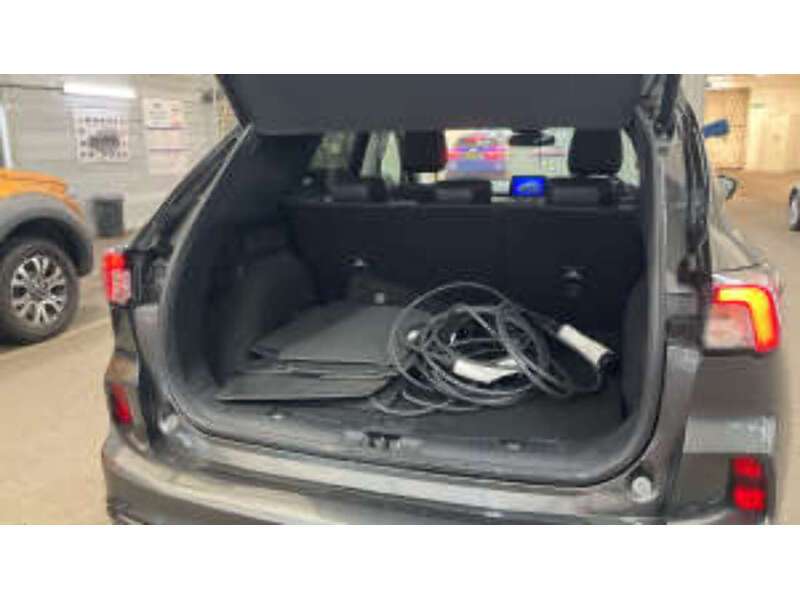 Ford Kuga Duratec Vignale - U11334