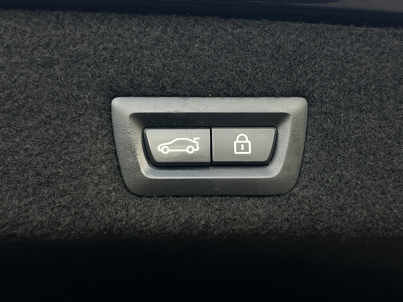 BMW 7 Series 730Ld Exclusive - U11335