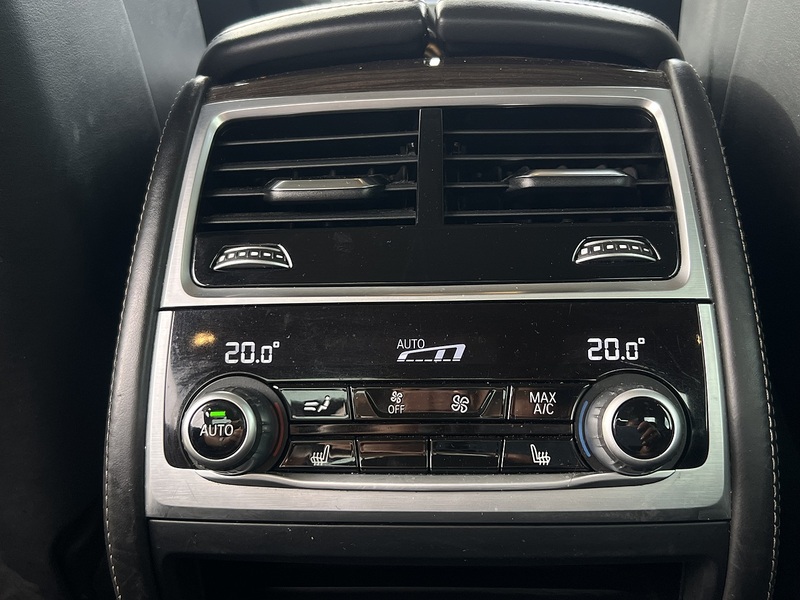 BMW 7 Series 730Ld Exclusive - U11335