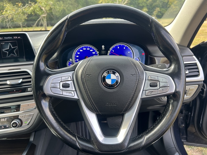 BMW 7 Series 730Ld Exclusive - U11335