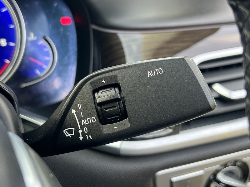 BMW 7 Series 730Ld Exclusive - U11335