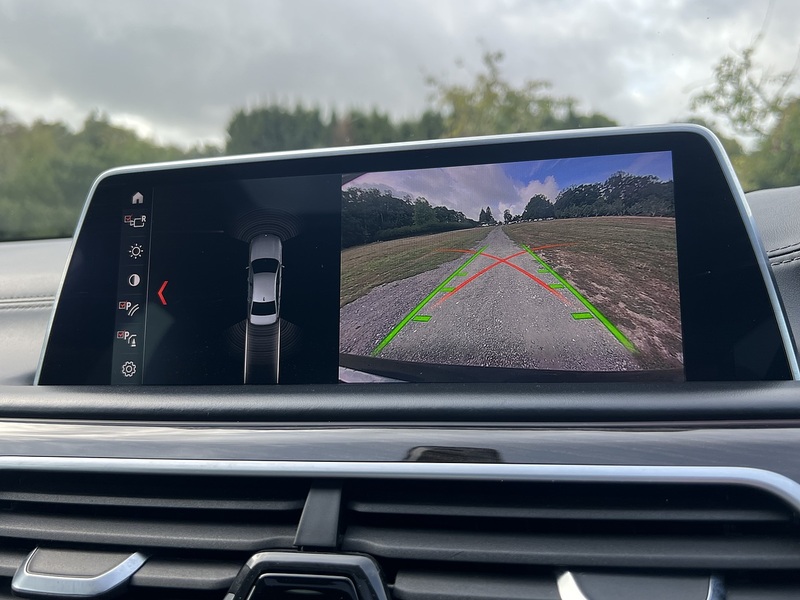 BMW 7 Series 730Ld Exclusive - U11335