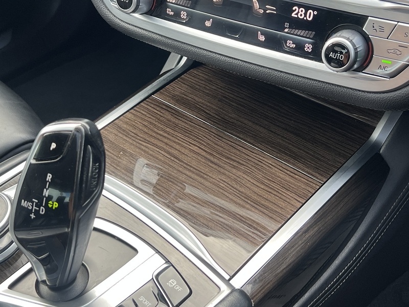 BMW 7 Series 730Ld Exclusive - U11335