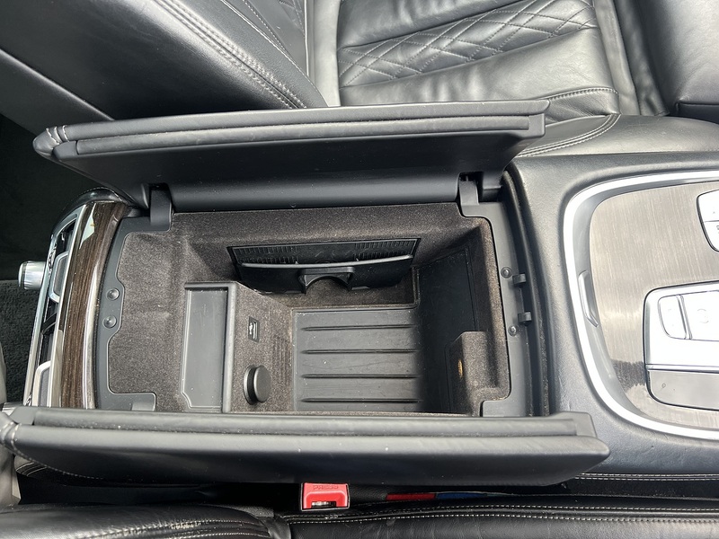 BMW 7 Series 730Ld Exclusive - U11335