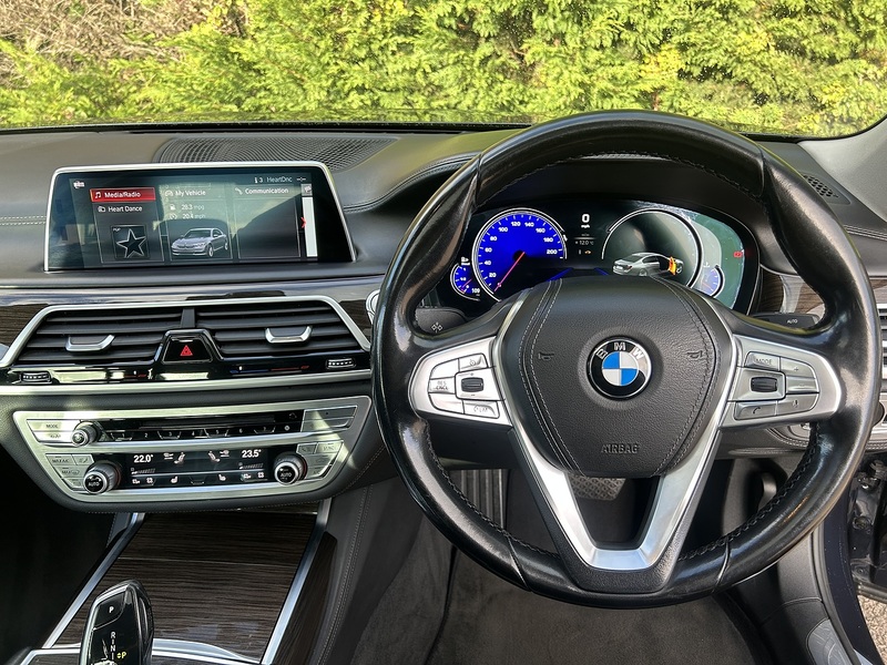 BMW 7 Series 730Ld Exclusive - U11335
