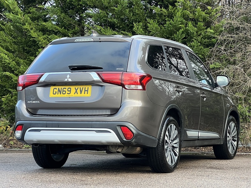 Mitsubishi Outlander MIVEC Exceed - U11338