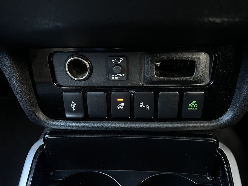 Mitsubishi Outlander MIVEC Exceed - U11338