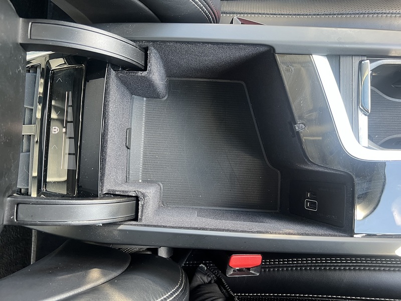 Volvo XC90 h T8 Twin Engine Inscription Pro - U11340
