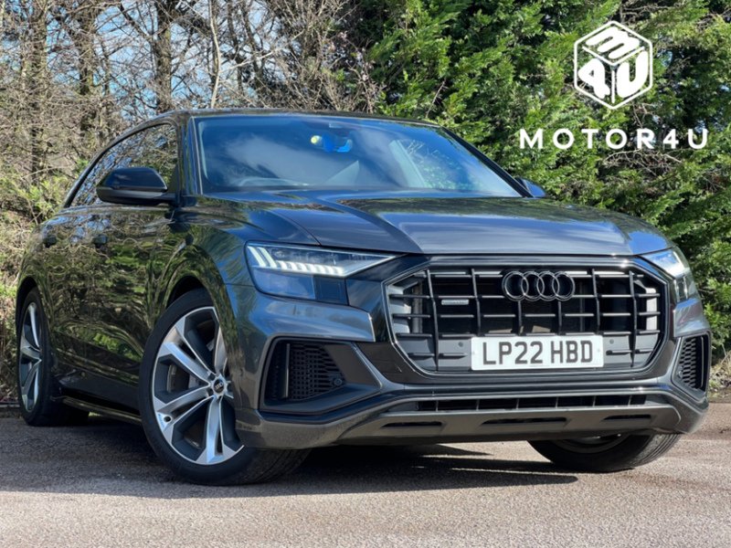 Audi Q8 TFSI V6 Black Edition - U11344