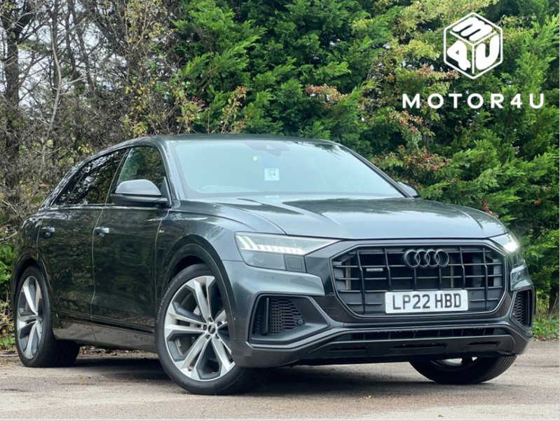 Audi Q8 TFSI V6 Black Edition - U11344