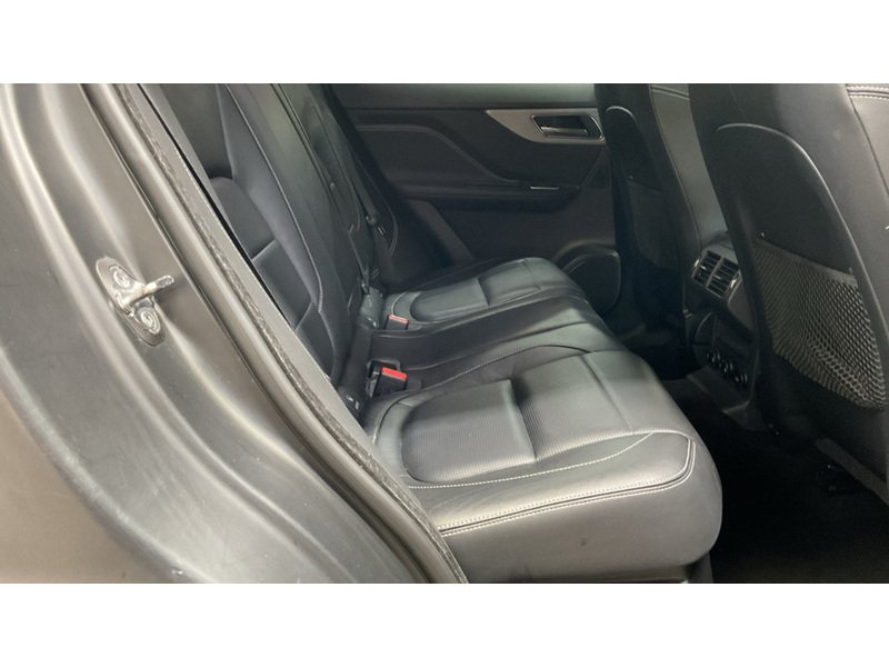 Jaguar F-PACE D180 R-Sport - U11346