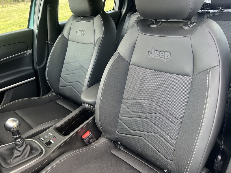 Jeep Avenger Altitude - U11348