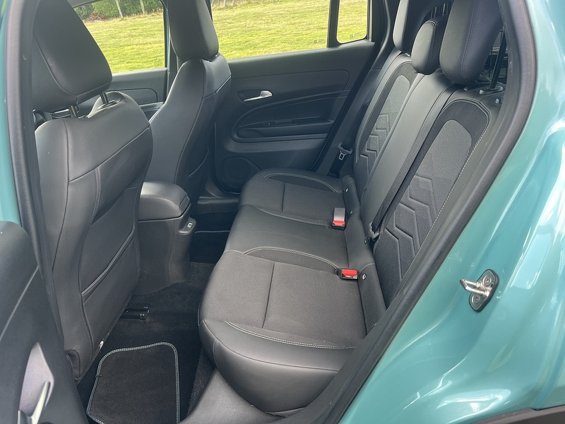 Jeep Avenger Altitude - U11348