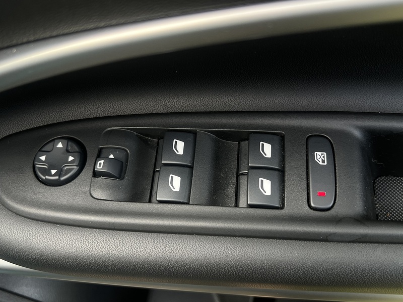 Jeep Avenger Altitude - U11348