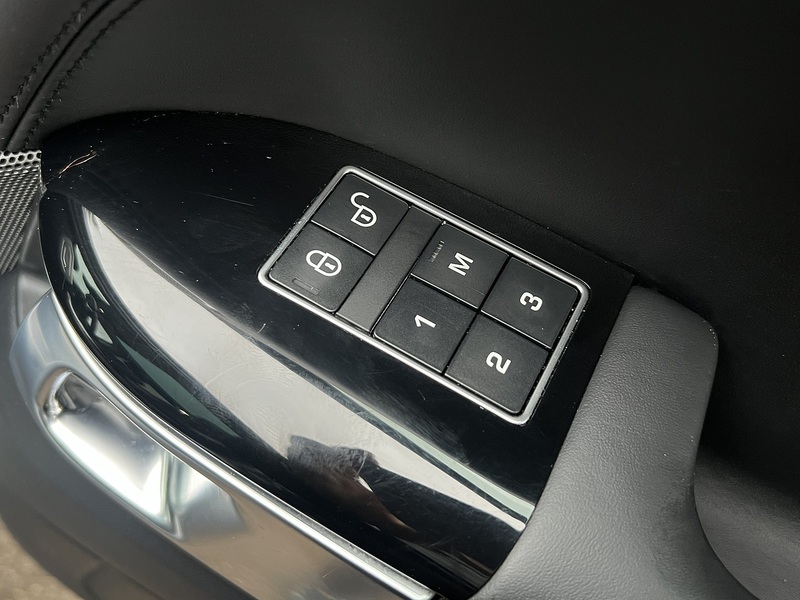 Land Rover Range Rover Sport SD V6 HSE Dynamic - U11349