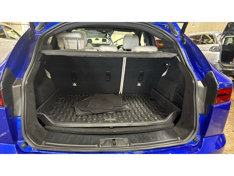 Jaguar E-PACE D180 R-Dynamic HSE - U11350
