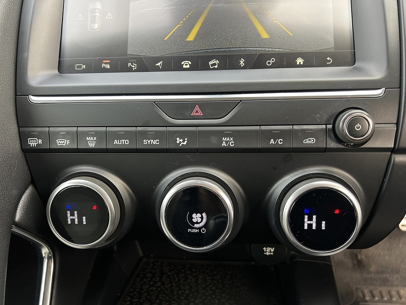 Jaguar E-PACE D150 R-Dynamic S - U11351