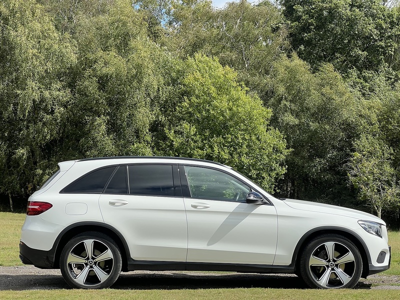 Mercedes-Benz GLC GLC220d Urban Edition - U11352