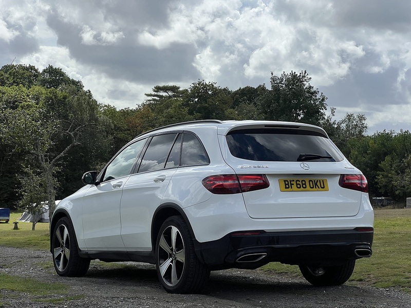 Mercedes-Benz GLC GLC220d Urban Edition - U11352