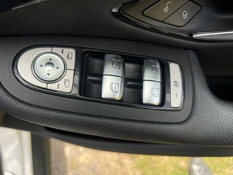 Mercedes-Benz GLC GLC220d Urban Edition - U11352