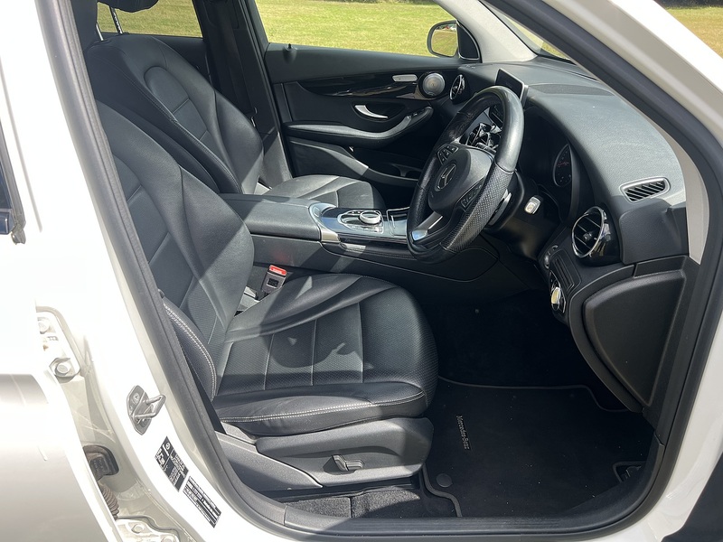 Mercedes-Benz GLC GLC220d Urban Edition - U11352