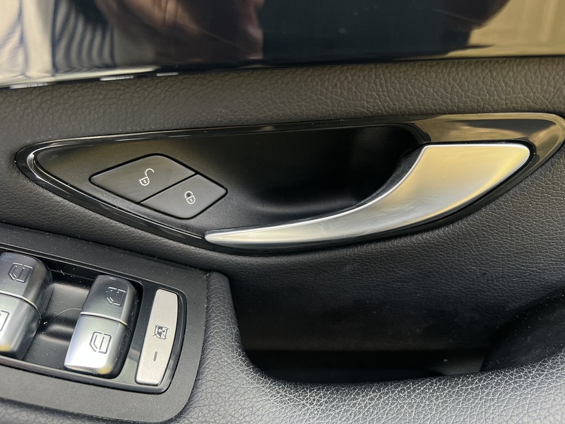 Mercedes-Benz GLC GLC220d Urban Edition - U11352