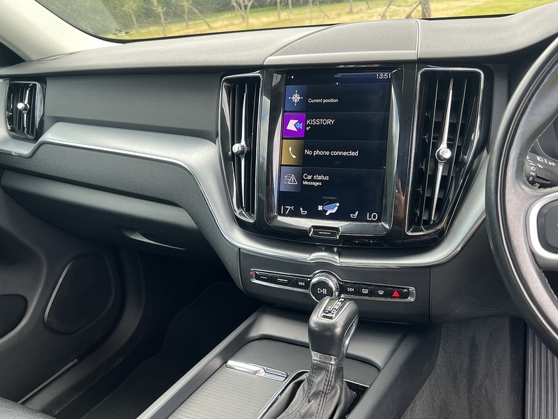 Volvo XC60 T5 Momentum - U11353
