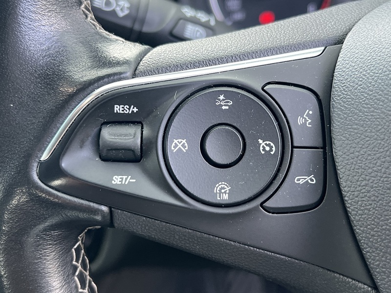 Vauxhall Insignia i Turbo Tech Line Nav - U11356