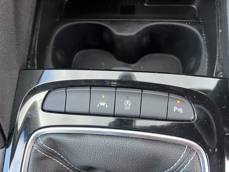Vauxhall Insignia i Turbo Tech Line Nav - U11356